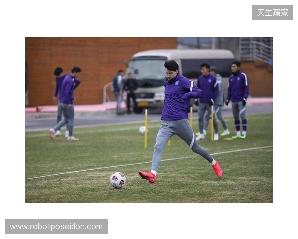 足球报:津门虎新赛季负10分开局形势严峻,于根伟并未失去信心