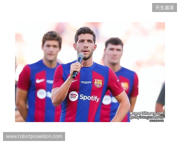 莫雷托：莱奥已就闹脾气向米兰全队道歉，他今夏仍可能离队